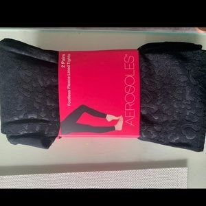 Fleece lined black leggings